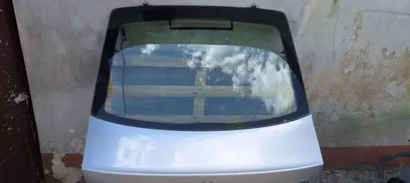 Skoda Octavia Mk2 (1Z) Tailgate/trunk/boot lid