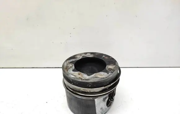 BMW X5 E70 Piston 84L110