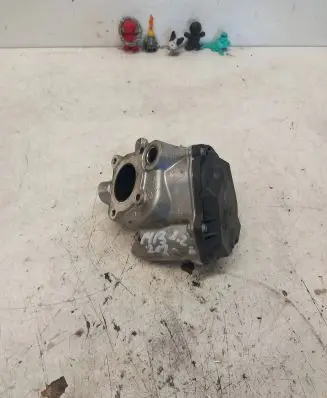 Mercedes-Benz E W212 EGR valve A6511400460 1123001224 A2C53418577