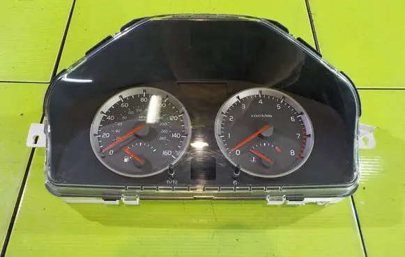 Volvo S40 Speedometer (instrument cluster) 30710071 18U