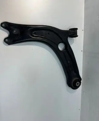 Volkswagen Tiguan Front lower control arm/wishbone 3Q0407153B