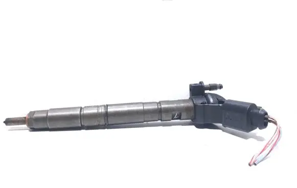 Audi Q5 SQ5 Fuel injector