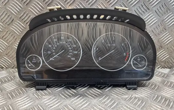BMW X3 F25 Speedometer (instrument cluster) 17649411 9265181 7000051375