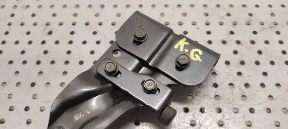 KIA Carnival Sliding door upper roller guide/hinge 2004420