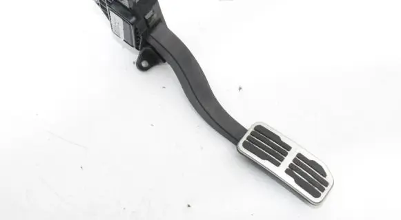 Jaguar F-Pace Accelerator throttle pedal HK8M9F836CA