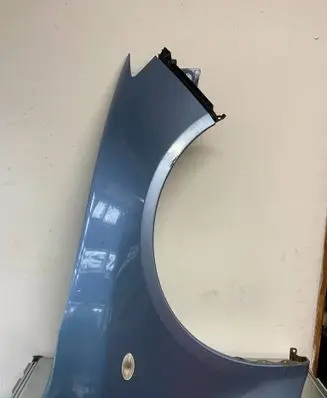 Subaru Impreza III Fender