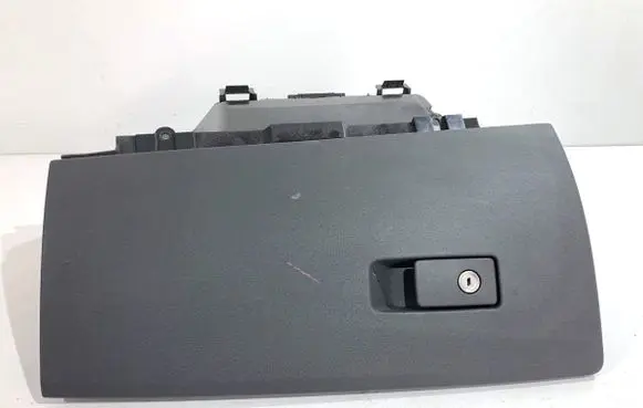Volvo V70 Glove box set 3067627839891975