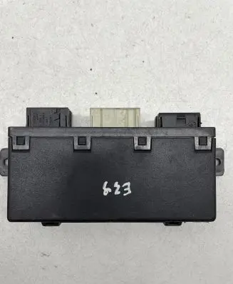BMW 5 E39 Comfort/convenience module 689667 468663AA 61356904254