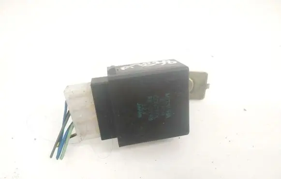 Subaru Forester SF Window wiper relay RK0098 RK-0098