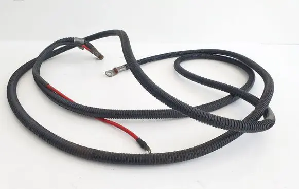 Mercedes-Benz S W140 Positive cable (battery) 1405402130