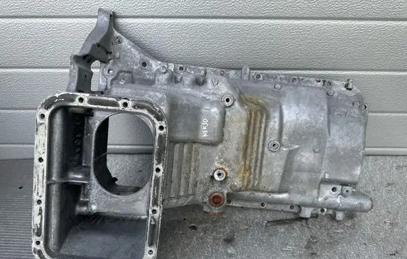 Nissan Patrol Y61 Oil sump 11110VC102