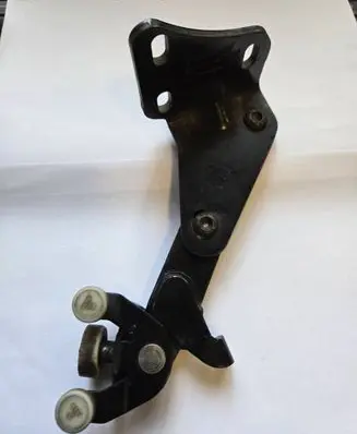 Volkswagen Caddy Sliding door lower roller guide/hinge 2K0843398A