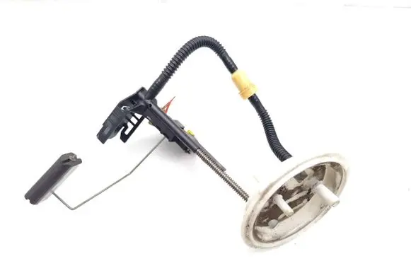 BMW 5 E60 E61 Fuel level sensor 