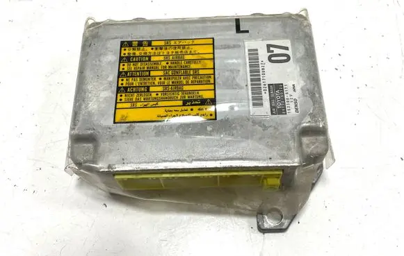 Toyota Land Cruiser (J120) Airbag control unit/module 8917060120 1523006171