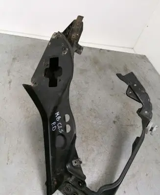 Mercedes-Benz CLS C219 Headlight/headlamp mounting bracket
