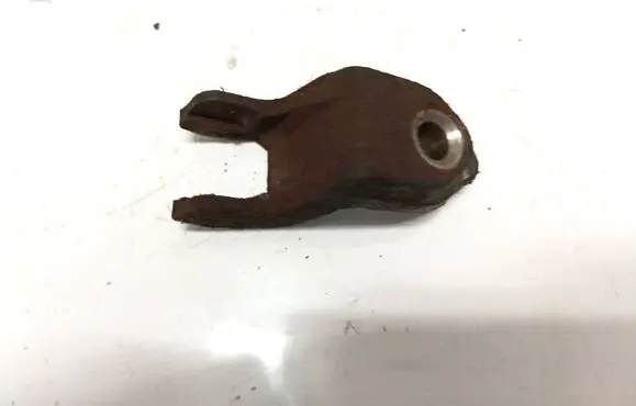 Toyota Auris 150 Fuel Injector clamp holder 