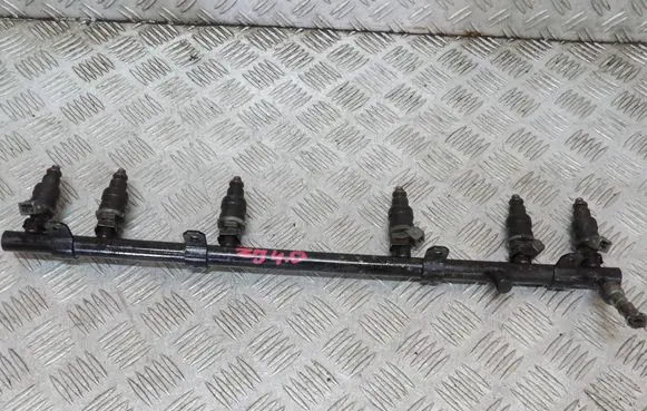 Jeep Grand Cherokee Fuel injectors set 53030778