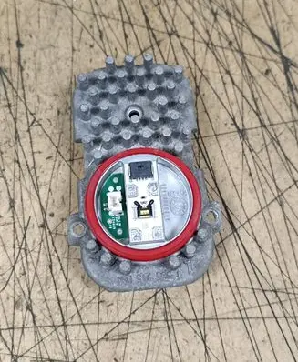 BMW X5 E70 LED ballast control module 707881