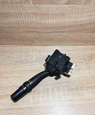 Toyota Avensis T250 Indicator stalk 8414005110 173795