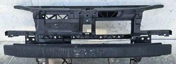 Volkswagen Polo IV 9N3 Radiator support slam panel 6Q0805588R