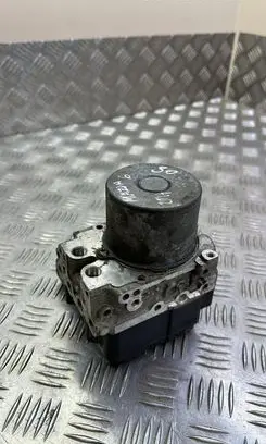Mazda 6 ABS Pump GHR1437A0
