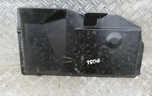 Engine splash shield/under tray
