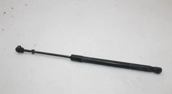 Volkswagen Scirocco Tailgate/trunk strut/damper