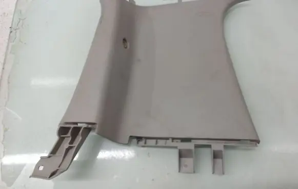 Renault Modus (D) pillar trim (bottom) 8200213404