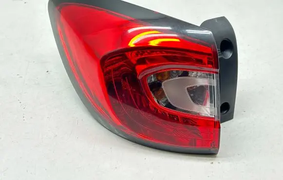 Renault Captur Rear/tail lights 265557367R