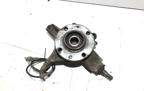Citroen C4 Grand Picasso Front wheel hub