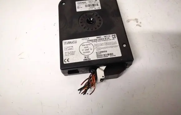 Ford Focus Bluetooth control unit module 8m5t19c112cs 8m5t-19c112-cs
