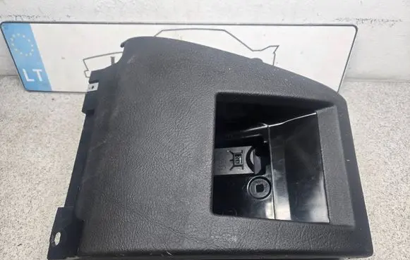 BMW 5 E39 Front trunk storage compartment 514582685259