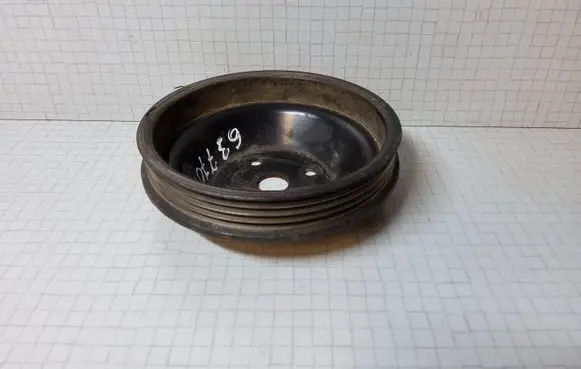 KIA Sorento Power steering pump pulley 