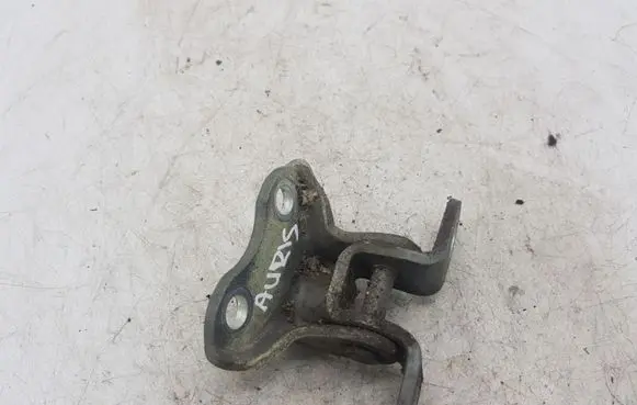 Toyota Auris 150 Front door upper hinge NOCODE