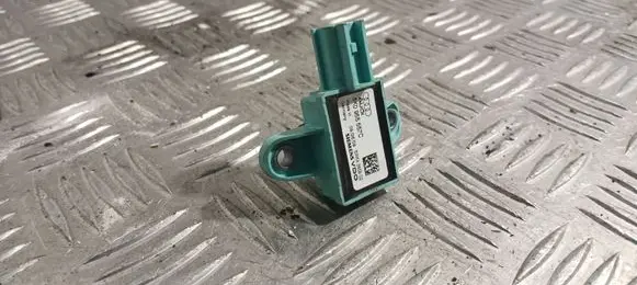 Audi A4 S4 B8 8K Airbag deployment crash/impact sensor 8K0955557C