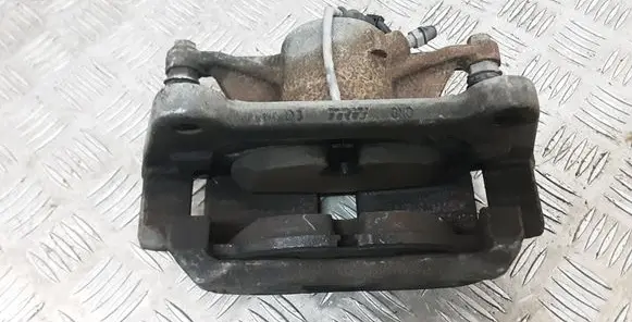Volkswagen PASSAT B8 Front brake caliper