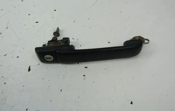Volkswagen Golf III Front door exterior handle 