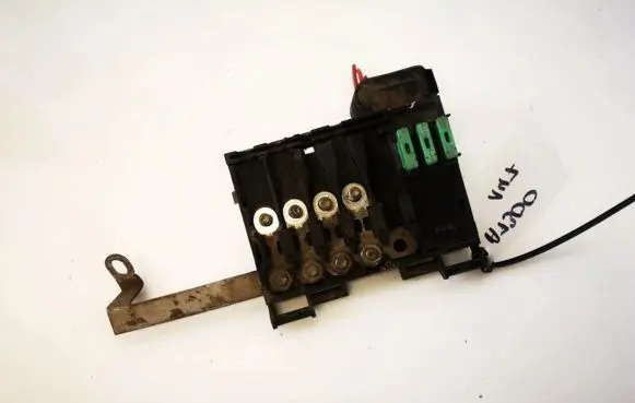 Audi A3 S3 8L Fuse box set