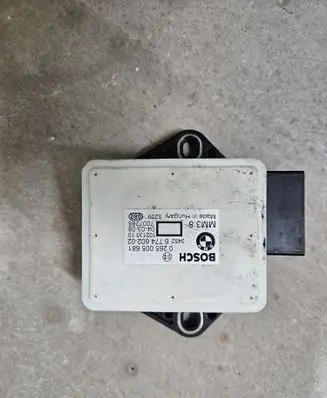BMW 5 E60 E61 ESP acceleration yaw rate sensor 6774602 34526774602