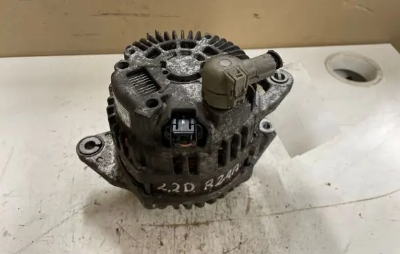 Mazda 6 Generator/alternator R2AA A2TJ0681A 0622