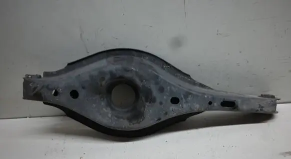 Rear upper control arm/wishbone