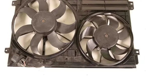 Audi TT TTS Mk2 Radiator cooling fan shroud 1K0121207BC