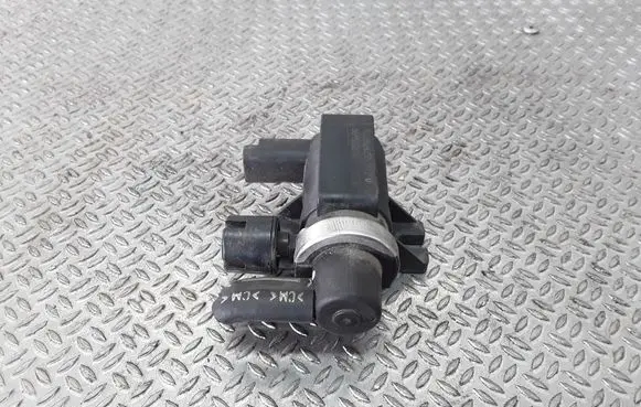 Mazda 2 Vacuum valve 72832800