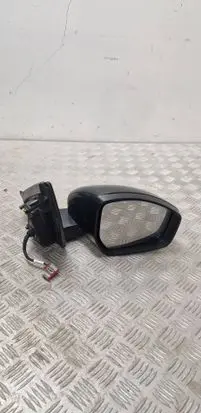 Front door electric wing mirror