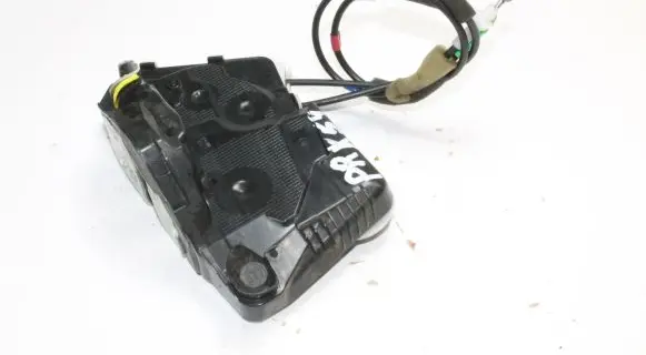Toyota Prius (XW30) Coupe door lock (next to the handle) 