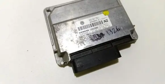 Volkswagen Touareg I Transfer box differential control unit 0AD927755L 5WP22062