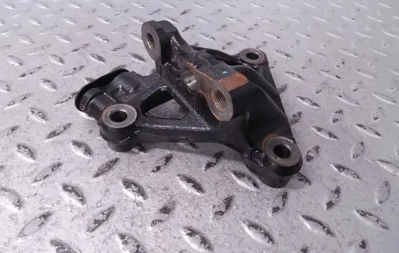 Toyota Yaris XP210 Engine mounting bracket 12315F3020
