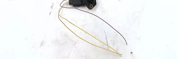 Audi A4 S4 B5 8D Air pressure sensor 059906051 0281002326
