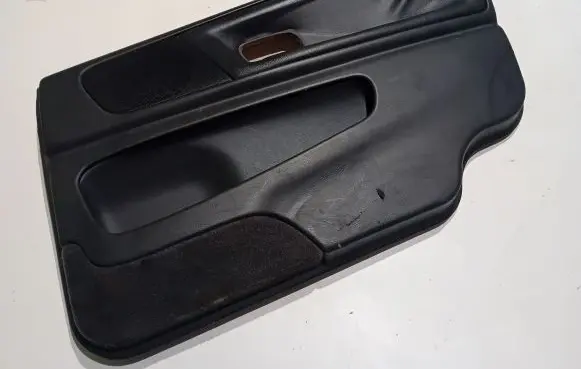Volvo S70 V70 V70 XC Front door card panel trim 9150818