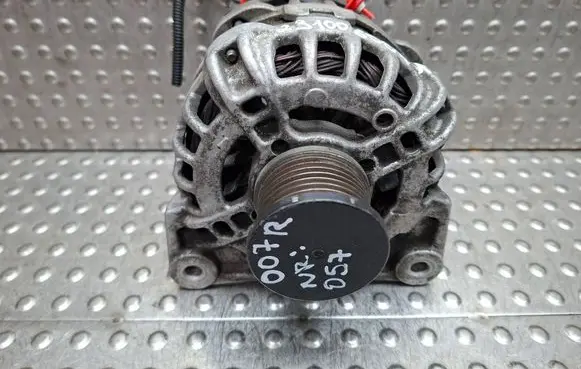 Renault Captur Generator/alternator S26312057 231006007R